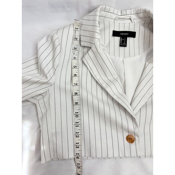 Forever 21 Off White Pinstripe Blazer Crop Size S Classy Professional Y2K Cute - Picture 10 of 10